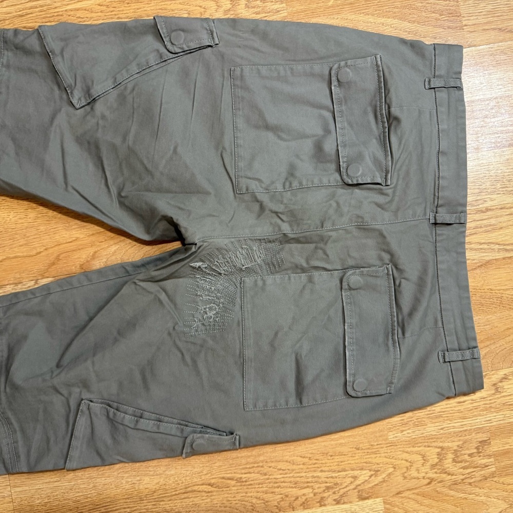 Abercrombie & Fitch Men's Brown Cargo Pants - Picture 9 of 9